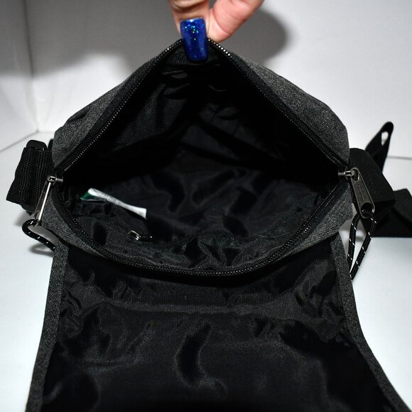Eastpak Crossbody Flex Black Denim Bag New With Out Tags Details: 100% Nylon Lif - Picture 2 of 8